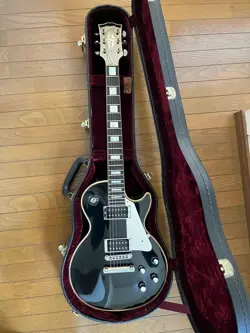 ELECTRIC GUITAR GIBSON LES PAUL CUSTOM SHOP JOHN SYKES MODEL BLACK WITH CASE