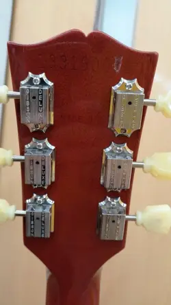 STANDARD '61 CHERRY