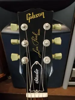 GUITAR 1995 VINTAGE
