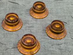 BELL TOP