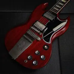 GIBSON CS: HC 1964 SG STD REISSUE W/MAESTRO VIBROLA VOS CHERRY RED