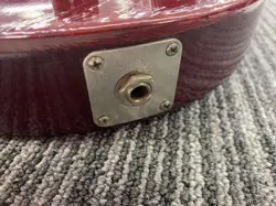 GUITAR NO CASE