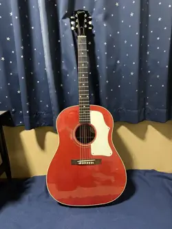 GIBSON J-45 CHERRY RED SECOND-HAND ITEM NO.MG844