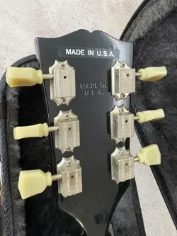 BLACK STANDARD