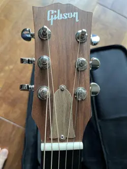 G-45 ACOUSTIC GUITAR