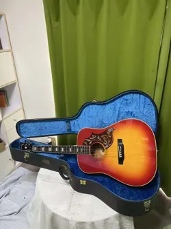 MORRIS WH-20 BY GIBSON HUMMINGBIRD ACOUSTIC GUITAR - VINTAGE, GREAT SOUND, USED