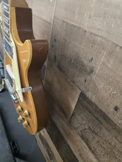 STANDARD NATURAL 1977