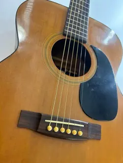 ROSEWOOD ACOUSTIC GUITAR