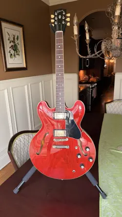 ES 335 60’S
