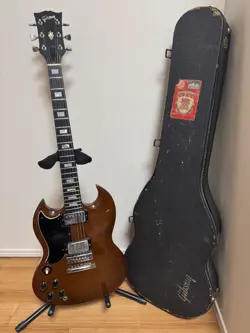 HAND LEFT WALNUT GIBSON NO.LG888 SG 1974-75