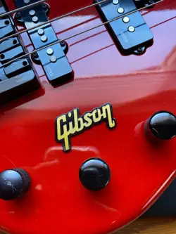 GIBSON GUITAR DECAL