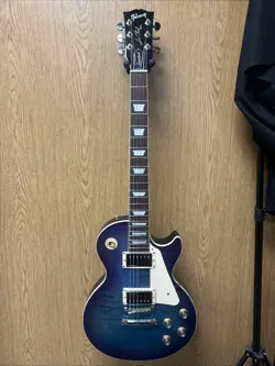 GIBSON LES PAUL STANDARD CUSTOM COLOR BLUEBERRY BURST