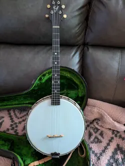 1924 TB