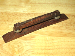 KAY 1964 ROSEWOOD BRIDGE & MOUNT