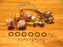 RICKENBACKER 2022 USA RICK O SOUND DUAL JACK 4003 BASS CONTROL POTS HARNESS