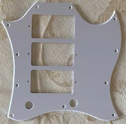 PICK GIBSON SG STANDARD 3 PICKUP STYLE GUITAR PICKGUARD,1 PLY WHITE