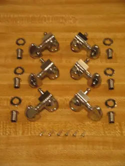 CHROME TUNERS W/CRESCENT