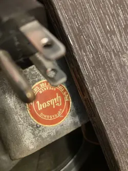 GUITAR TUBE