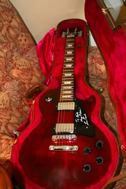 HARD CASE PICK