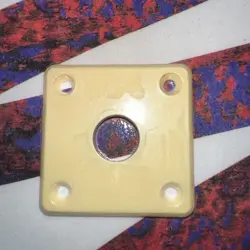 CREAM PLASTIC