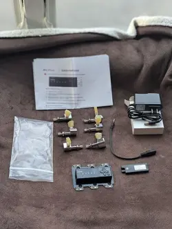 GIBSON G FORCE TUNER (COMPLETE SET )