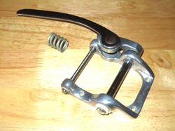 GIBSON 1972 CHROME LOGO VIBRATO