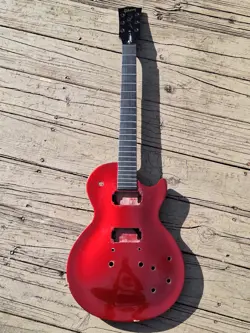 2004 GIBSON LES PAUL STUDIO  (HUSK)