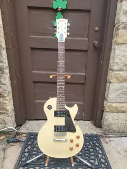 2024 GIBSON LES PAUL MODERN LITE NO RESERVE