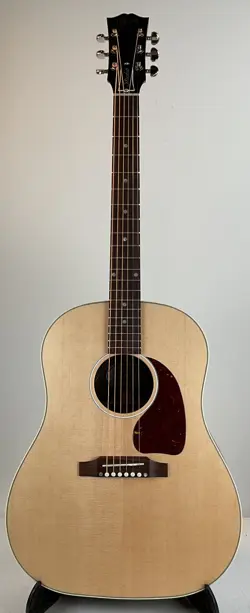 GIBSON ACOUSTIC J-45 STUDIO ROSEWOOD ACOUSTIC ELECTRIC GUITAR, SATIN NATURAL