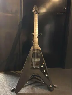 GIBSON ELECTRIC GUITAR FLYING V GOTHIC RARE BLACK WITH HARD SHELL