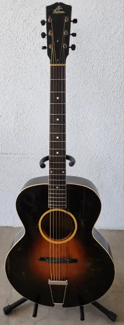 1929 GIBSON MANDOLIN-GUITAR