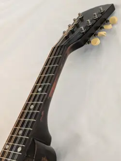 MANDOLIN STYLE