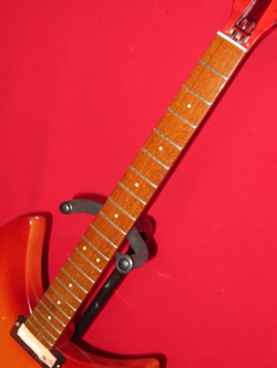 STRING BODY