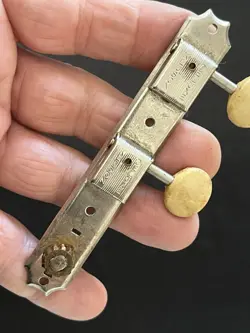 3X3 KLUSON TUNERS