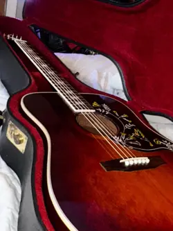 1980 GIBSON HUMMINGBIRD