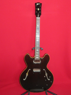 1969 WALNUT ES