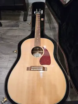 GIBSON J-45 STUDIO WALNUT 2020 - 2022 - WALNUT BURST