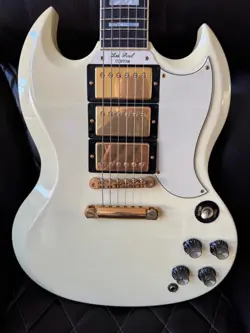 PICKUP WHITE