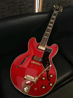 COOL RED