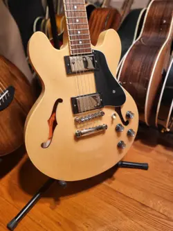 ES 339