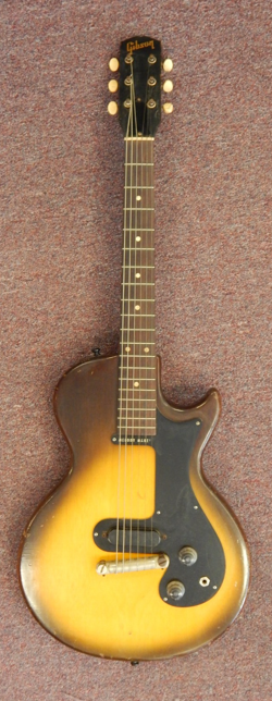 VINTAGE 1959 GIBSON MELODY MAKER 3/4 SUNBURST SOLID BODY ELECTRIC GUITAR