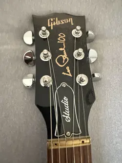 GIBSON LES PAUL STUDIO GUITAR