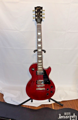 GIBSON LES PAUL STUDIO - 2007 - WINE RED - WITH GIBSON HARD CASE!