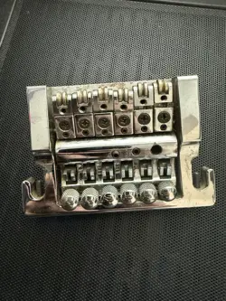 TAKEUCHI 80S KAHLER 2200 TREMOLO BRIDGE MADE IN JAPAN MIJ CHROME GIBSON STYLE