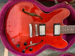 ES 335 DT