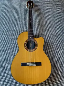 GIBSON CE