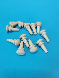 12 NOS