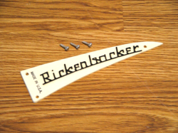 RICKENBACKER 2022 USA WHITE 1 PLY TRUSS ROD COVER