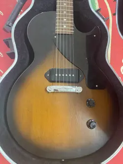JR GUITAR