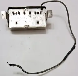 GIBSON HUMBUCKER GUITAR